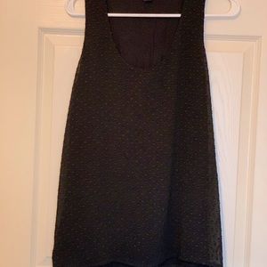 Sleeveless tunic top